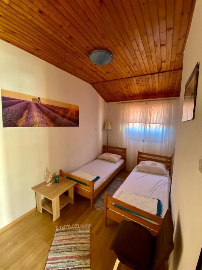 Apartmani Ines Marina Extérieur photo