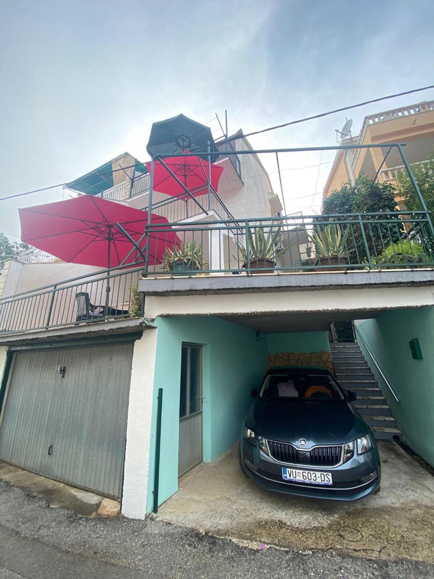 Apartmani Ines Marina Extérieur photo