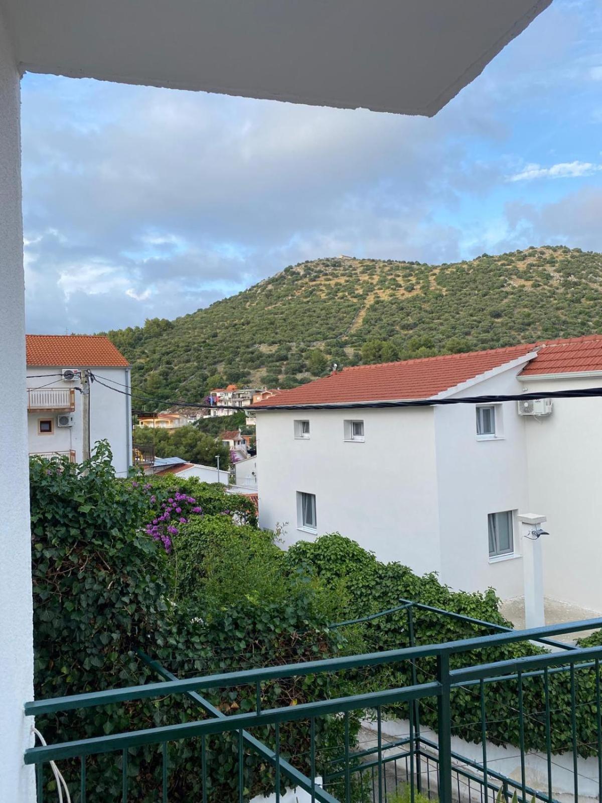 Apartmani Ines Marina Extérieur photo