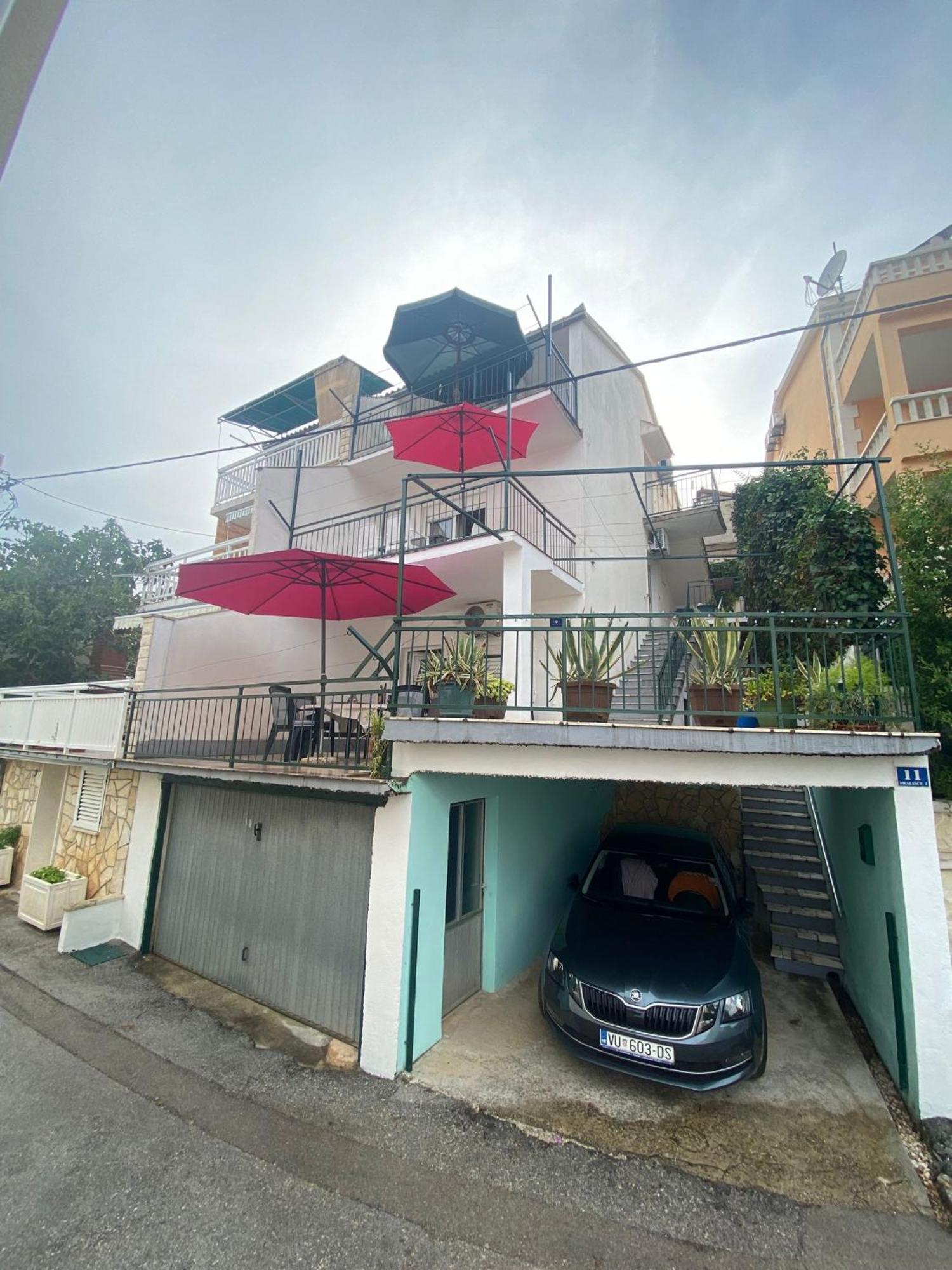 Apartmani Ines Marina Extérieur photo